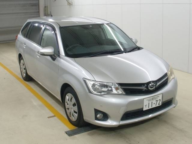 4113 TOYOTA COROLLA FIELDER NZE161G 2013 г. (NAA Nagoya)